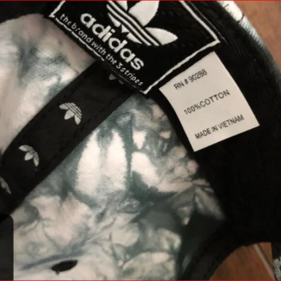 Last One Adidas Tie Dye Washed Colorways baseball Cap - Picture 2 of 10